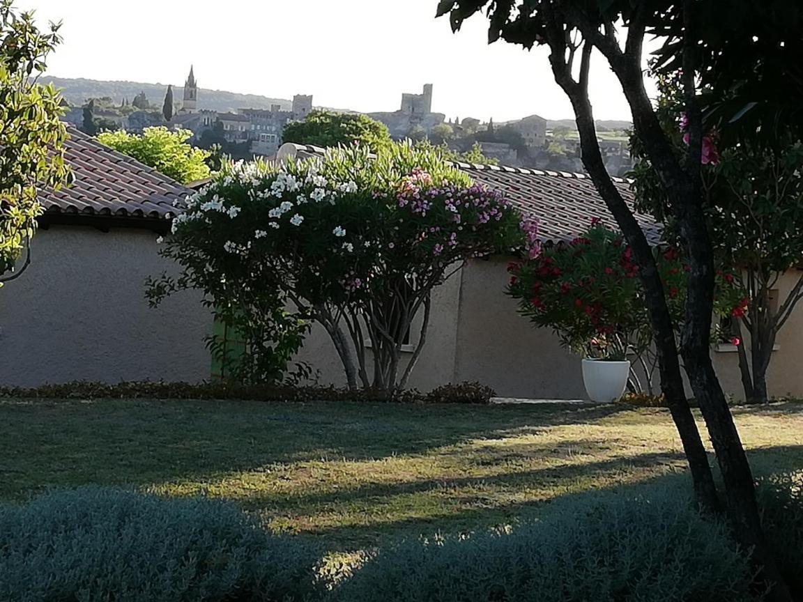 Hotel Espace Loisirs Saint-Martin-dʼArdèche Esterno foto
